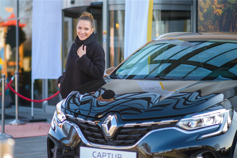 Anna Dereszowska jeździła nowym Renault